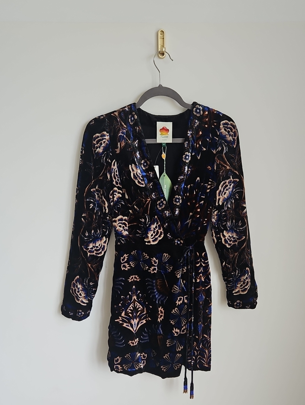 Farm Rio Mini Dress - Picture 3 of 15